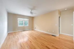 597 Main St, Stoneham, MA 02180 - Photo 14