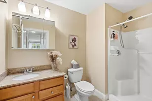 11 Cheriton Rd, Boston, MA 02132 - Photo 12