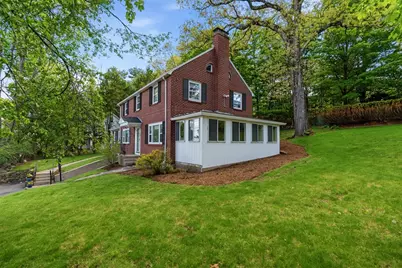 25 Cambridge Road, Woburn, MA 01801 - Photo 2