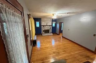 74 Gates Ave, East Longmeadow, MA 01028 - Photo 4