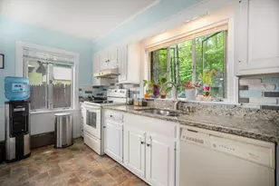 220 Marcy St, Southbridge, MA 01550 - Photo 10