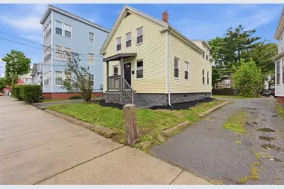 48 Vine St, Lynn, MA 01905 - Photo 2