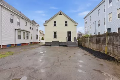 48 Vine St, Lynn, MA 01905 - Photo 10