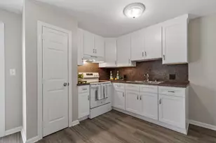 13 Warren Ave, Chelmsford, MA 01824 - Photo 6