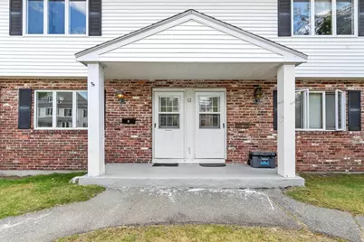 13 Warren Ave #B, Chelmsford, MA 01824 - Photo 2
