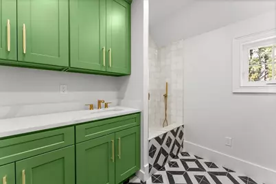 150 Fruit St, Hopkinton, MA 01748 - Photo 20
