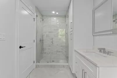 150 Fruit St, Hopkinton, MA 01748 - Photo 22