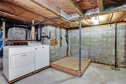 224 College Hwy, Southampton, MA 01073 - Photo 32