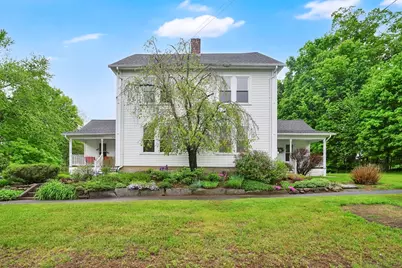 224 College Hwy, Southampton, MA 01073 - Photo 2