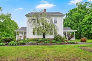 224 College Hwy, Southampton, MA 01073 - Photo 2