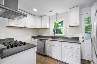 146 Hayward St, Braintree, MA 02184 - Photo 8