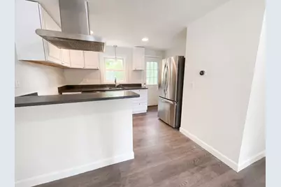 146 Hayward St, Braintree, MA 02184 - Photo 4