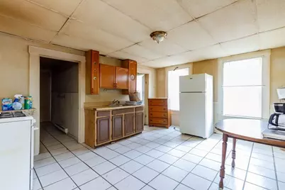 76 Leighton Street, Fitchburg, MA 01420 - Photo 12