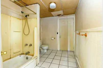 76 Leighton Street, Fitchburg, MA 01420 - Photo 16