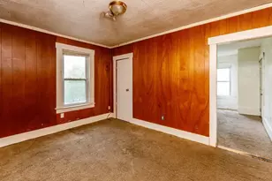76 Leighton St, Fitchburg, MA 01420 - Photo 18