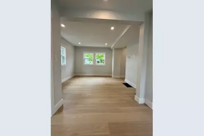 589 Weld St, Boston, MA 02132 - Photo 4