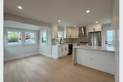 589 Weld St, Boston, MA 02132 - Photo 2