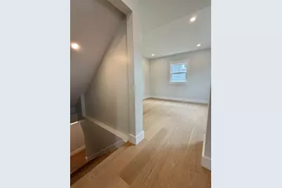 589 Weld St, Boston, MA 02132 - Photo 16