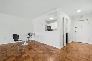 9 Hawthorne Pl, Boston, MA 02114 - Photo 24