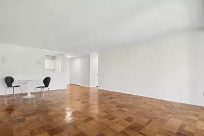 9 Hawthorne Pl #4A, Boston, MA 02114 - Photo 6