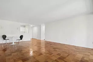 9 Hawthorne Pl, Boston, MA 02114 - Photo 6
