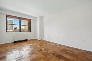 9 Hawthorne Pl, Boston, MA 02114 - Photo 14