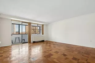 9 Hawthorne Pl, Boston, MA 02114 - Photo 20
