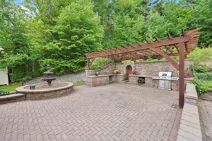 357 Westerly Cir, Ludlow, MA 01056 - Photo 28