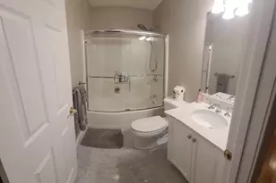 31 Chestnut St, Foxboro, MA 02035 - Photo 20