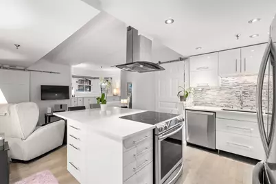 165 Beacon Street #2, Boston, MA 02116 - Photo 2
