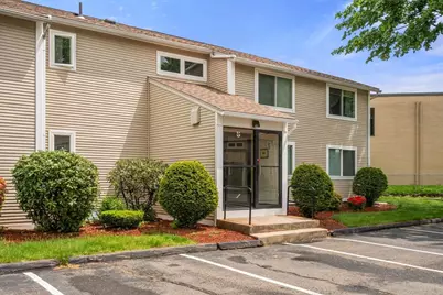 8 Arbor Way #A, Holyoke, MA 01040 - Photo 1