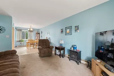 8 Arbor Way #A, Holyoke, MA 01040 - Photo 10