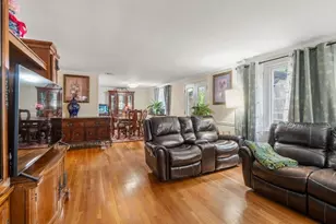 560 Worcester St, Wellesley, MA 02481 - Photo 12