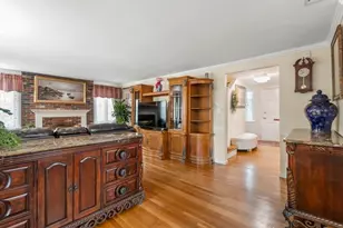 560 Worcester St, Wellesley, MA 02481 - Photo 10