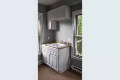 14 Wadsworth Ave #2, Waltham, MA 02453 - Photo 6