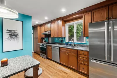67 Maple St, Milton, MA 02186 - Photo 14