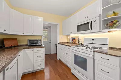 30 Stonebridge Rd, Wayland, MA 01778 - Photo 6