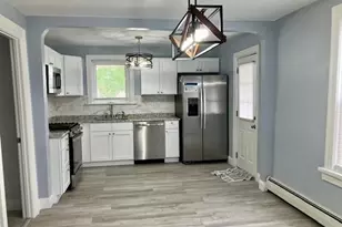 49 Downing St, Fall River, MA 02723 - Photo 16