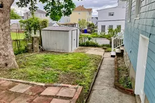 49 Downing St, Fall River, MA 02723 - Photo 10