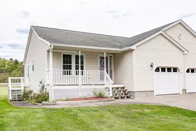 11 Notre Dame Street #A, Westfield, MA 01085 - Photo 2