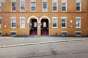 10 Porter St Ct, Salem, MA 01970 - Photo 8