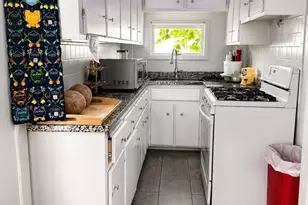 280 Ridge St, Fall River, MA 02721 - Photo 6