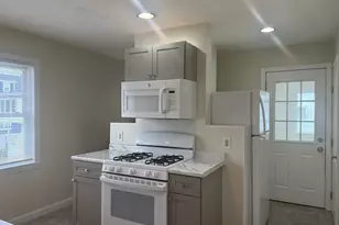 20 Henley, Medford, MA 02155 - Photo 4
