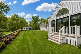 127 Lee Dr, Concord, MA 01742 - Photo 20