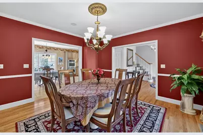 101 Meadowbrook Ln, Westport, MA 02790 - Photo 4