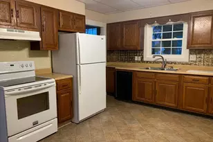 78 Pleasant St, Leicester, MA 01524 - Photo 2