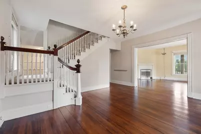 372 Ocean Avenue, Marblehead, MA 01945 - Photo 2