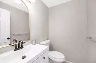 10 Abbey Rd, Leominster, MA 01453 - Photo 12