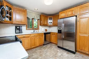 7 Longobardi Dr, Franklin, MA 02038 - Photo 4