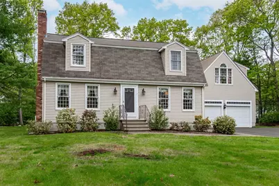 7 Longobardi Dr, Franklin, MA 02038 - Photo 2